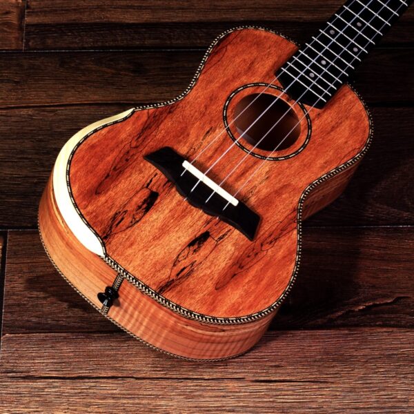 Barnes & Mullins BMUK9C Concert Ukulele Spalt Maple