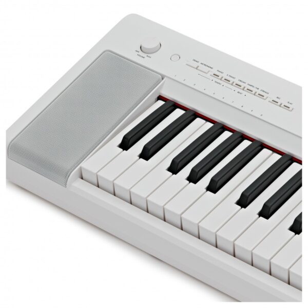 Yamaha Piaggero NP15 Portable Digital Piano White